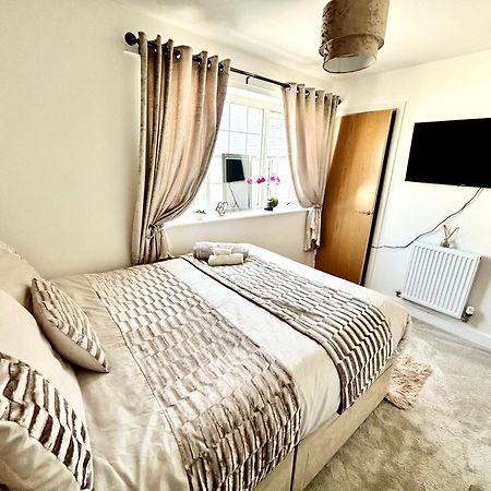 Chudleigh Fullers Modern And Stylish Room מראה חיצוני תמונה